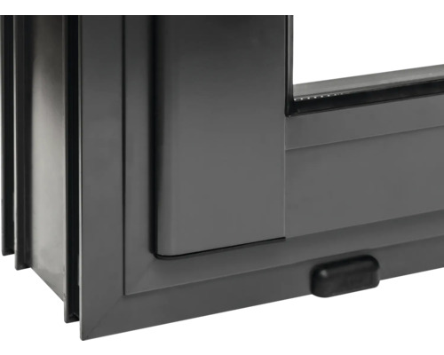 Vue détaillée d''une fenêtre coulissante grise