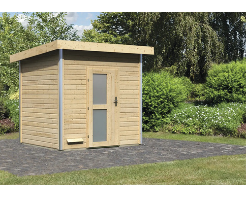 Abri de jardin en bois avec porte et fenêtres dans le jardin