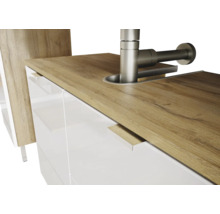 Meuble sous-lavabo avec plaque en bois et robinet