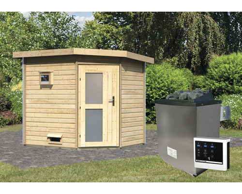 Holzsauna mit Saunaofen und Steuerung im Garten