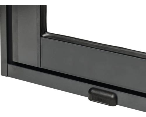 Vue détaillée d''une fenêtre avec poignée de fenêtre