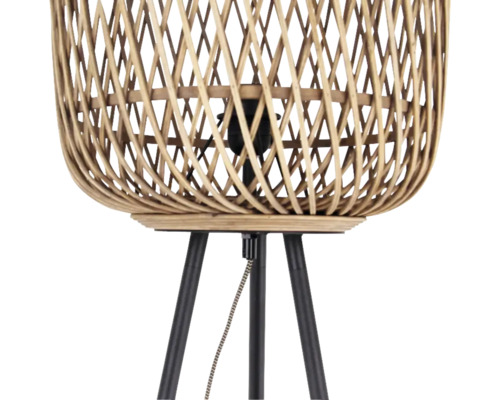 Stehlampe mit geflochtenem Lampenschirm und Stativfuß