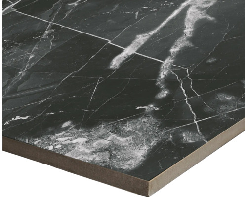 Fliese mit Marmoroptik