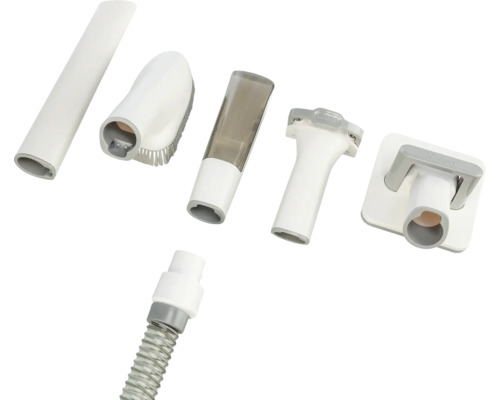 Mehrere Staubsaugerdüsen und ein Staubsaugerschlauch