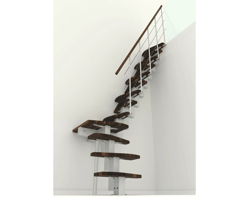 Freitragende Treppe mit Holzstufen und Geländer an einer Wand