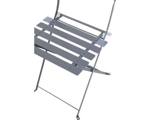 Grauer Klappstuhl aus Metall für den Garten