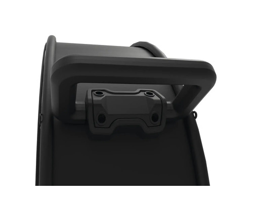 Detailansicht eines schwarzen Transportkoffers mit Griff