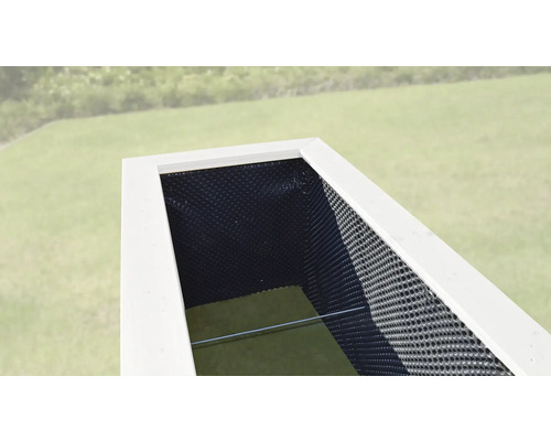 Jardinière surélevée tapissée de film alvéolé