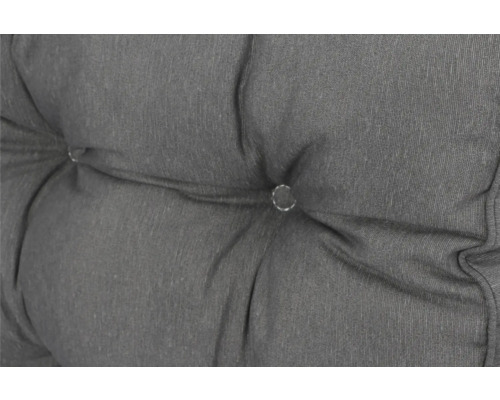 Nahaufnahme eines gesteppten Sitzkissens