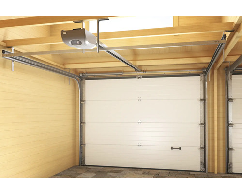 Garage simple Outdoor Life Bahamas avec porte sectionnelle 680 x