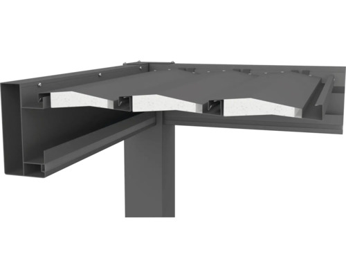 Detailansicht einer Terrassenüberdachung mit integrierter Isolierung