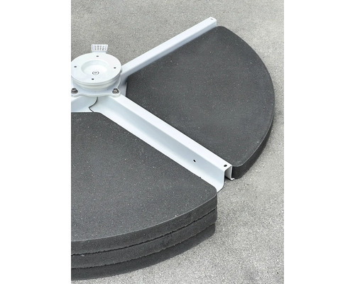 Support de parasol avec plaques de béton et cadre en acier