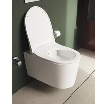 WC suspendu à fond creux avec bride ouverte dans la salle de bains.