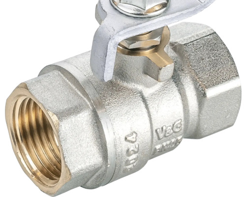 Robinet à boisseau sphérique avec raccord fileté