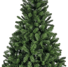 Gros plan sur un arbre de Noël artificiel