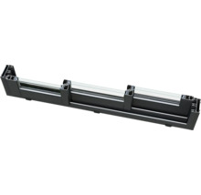 Coupe transversale d''un appui de fenêtre noir avec verre