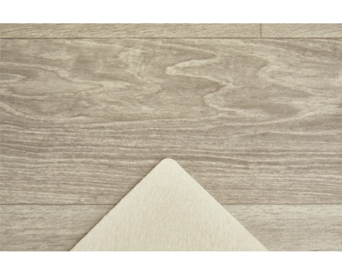 Holzboden mit Teppichunterlage