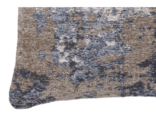 Dekokissen mit abstraktem Muster