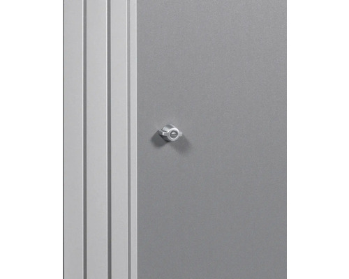 Detailansicht eines abschließbaren Metallschranks