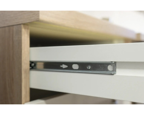 Gros plan d''un meuble avec tiroir et rail coulissant