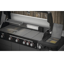 Gril à gaz ouvert avec grilles de cuisson et boutons de commande