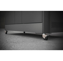 Vue de dessous d''un meuble bas à roulettes
