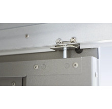 Vue détaillée d''une fixation de porte coulissante en métal