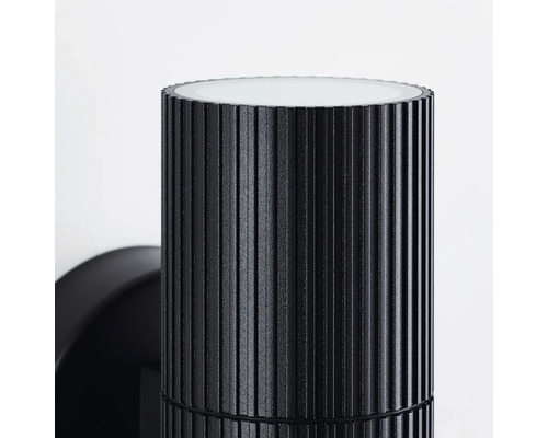 Applique murale noire avec motif côtelé