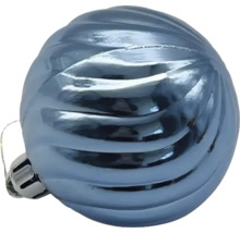 Dekorative Weihnachtskugel mit Spiralmuster