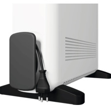 Elektrischer Heizkörper mit Kabelaufwicklung und Netzstecker