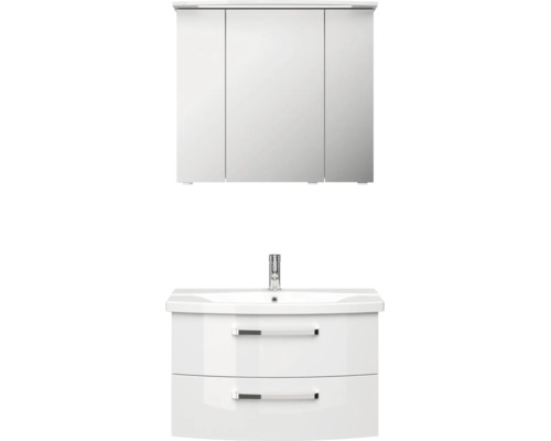 Badezimmermöbel-Set bestehend aus einem dreitürigen Spiegelschrank mit LED-Beleuchtung und einem weißen Waschtisch mit zwei Schubladen.
