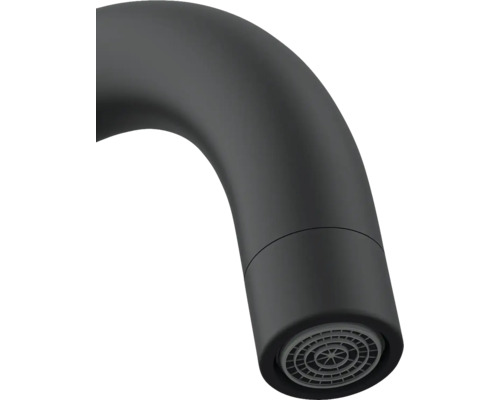 Detailaufnahme eines Wasserhahn-Auslaufs