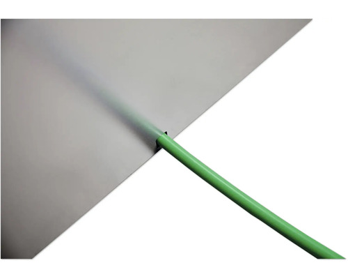 Profilé de finition en aluminium avec tuyau