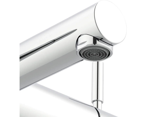 Wasserhahn aus Metall im Detail