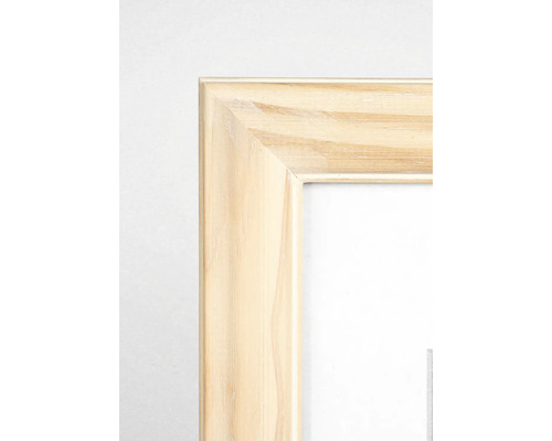 Gros plan d''un cadre photo en bois