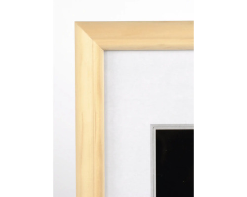 Vue détaillée d''un cadre photo en bois