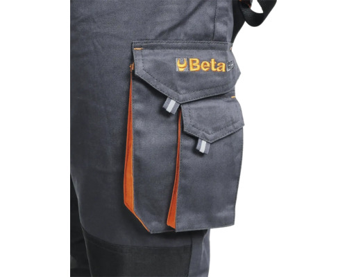 Gros plan d'un pantalon de travail avec poche et logo Beta