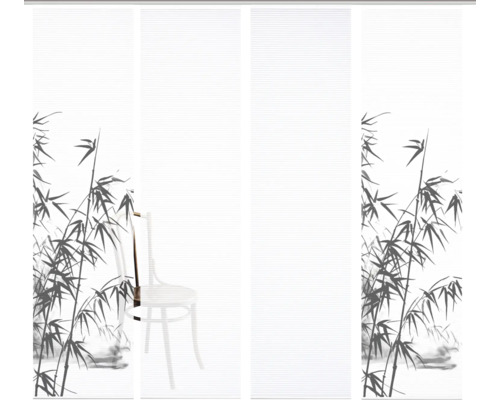 Schiebevorhang mit Bambusmuster und Stuhl
