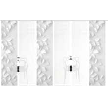 Schiebegardine mit Blattmotiv und Stuhl-Silhouette