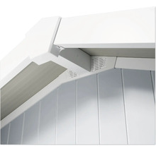 Vue détaillée d'une remise de jardin avec ventilation
