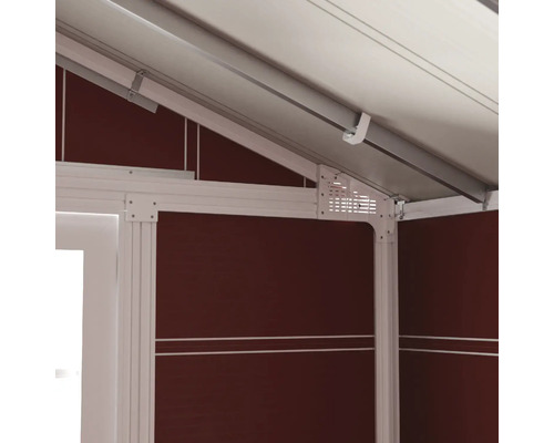 Detailansicht eines Gartenhauses mit Aluminiumrahmen und Dachkonstruktion