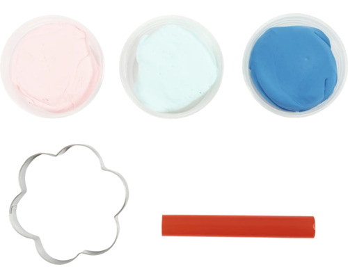 Knete in Dosen, Ausstechform in Blütenform und Modellierwerkzeug