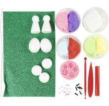 Bastelset mit Modellierwerkzeug, Modellierformen, Knete und Styroporkörpern