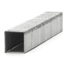 Block Heftklammern in Nahaufnahme