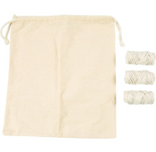 Stoffsack mit Kordelzug und drei Rollen Baumwollkordel