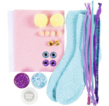 Bastelset mit Filz, Bommeln, Augen, Pfeifenreinigern und Glitzer