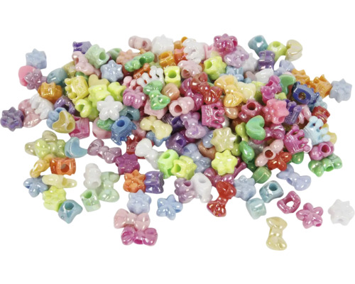 Bunte Bastelperlen in verschiedenen Formen