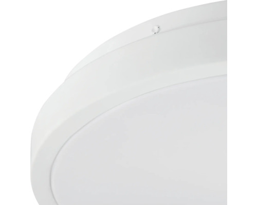 Detailaufnahme einer runden Deckenleuchte