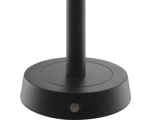 Detailaufnahme des Sockels einer Leuchte