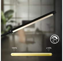 Nahaufnahme einer Schreibtischlampe mit einstellbarer Helligkeit.